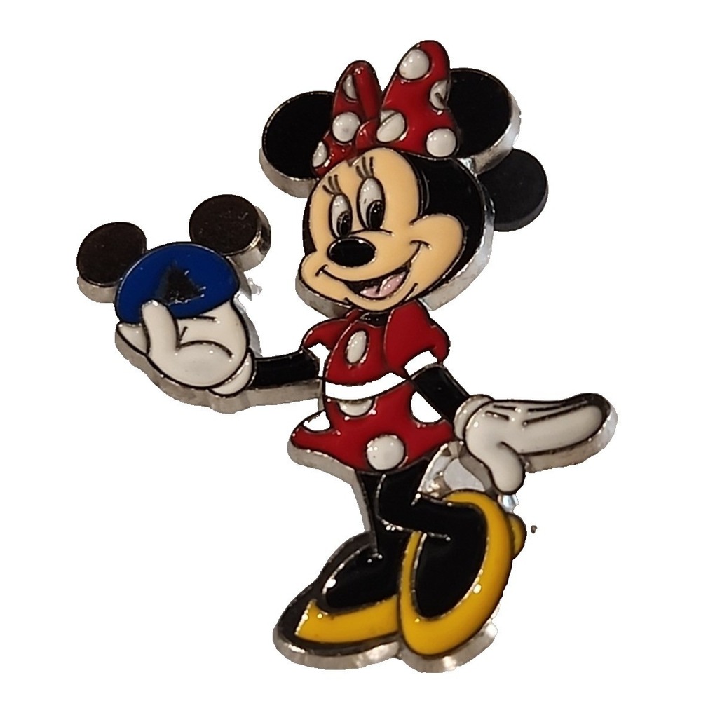 Disney Pin Minnie Mouse Holding Mickey Silver Ear Hat with Castle Outline 00070